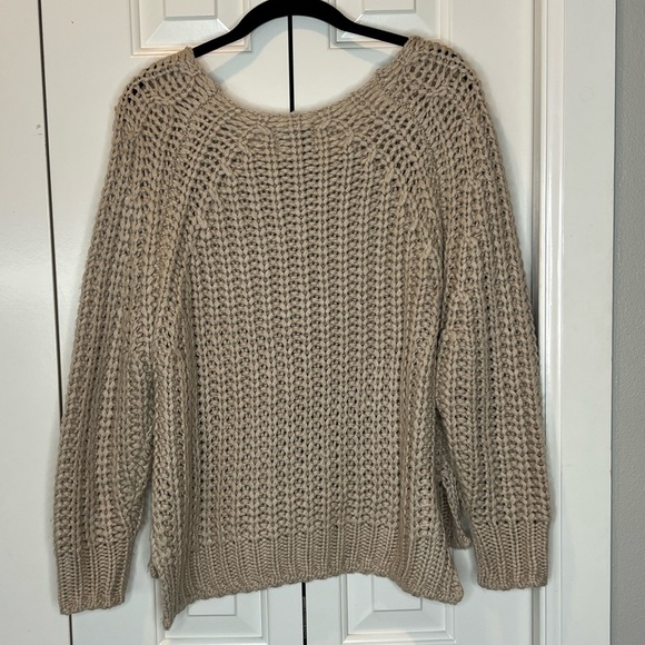 Kut From The Kloth large knit sweater, tan. Size small - Picture 4 of 5